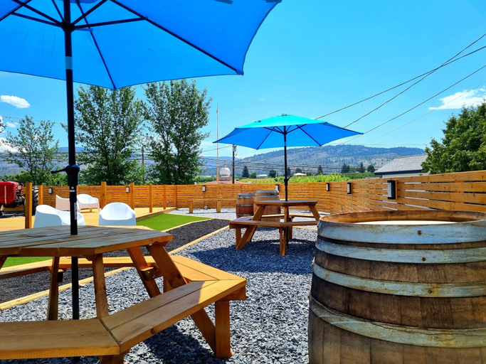 Others 5, The Orchard at Oliver, Okanagan-Similkameen