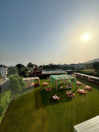 Others 4, Hotel white inn, Nainital
