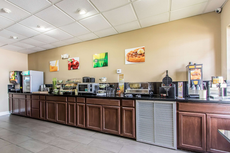 Food & Drinks 4, Quality Suites New Iberia, Iberia