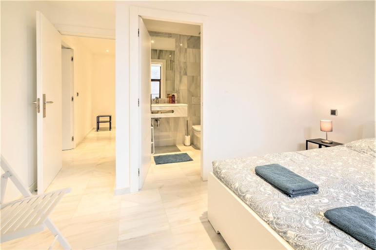 Bedroom 2, Lodge Apartment in Central Antwerp, Antwerpen
