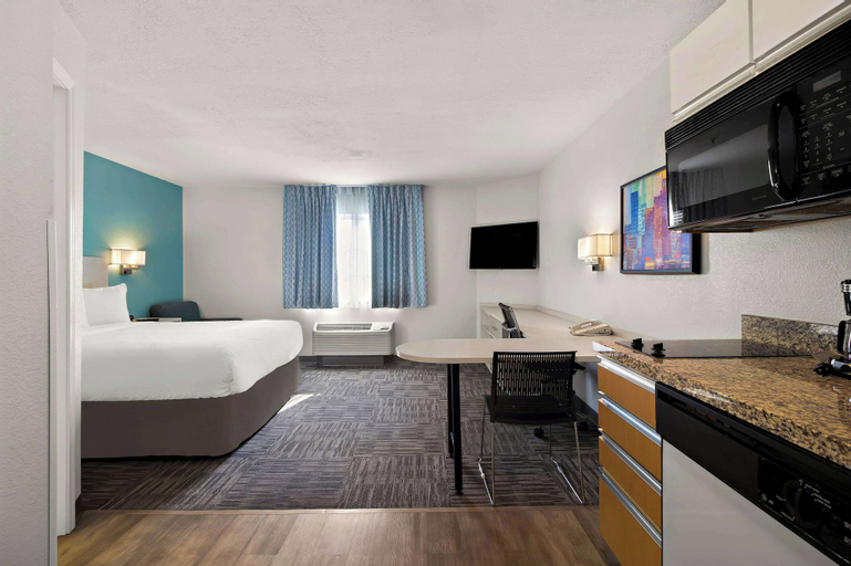 Bedroom 6