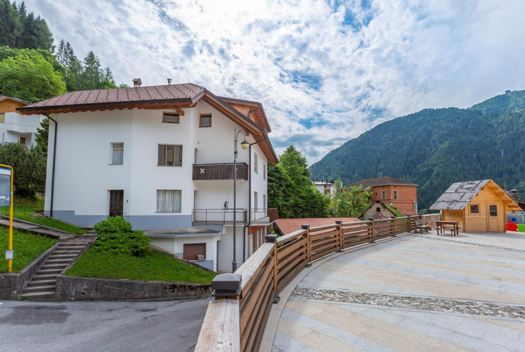 Others 3, Albergo Diffuso Ravascletto, Udine