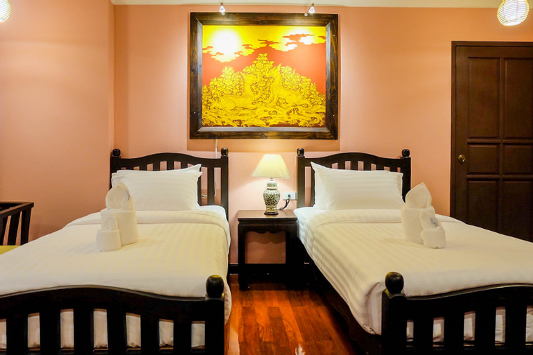 Bedroom 14