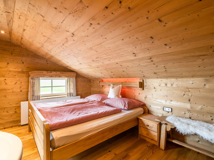 Bedroom 2, Dream Chalet in the ski Area, Kitzbühel