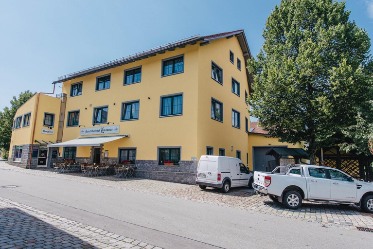 Others 3, Gasthof Metzgerei Linsmeier, Deggendorf