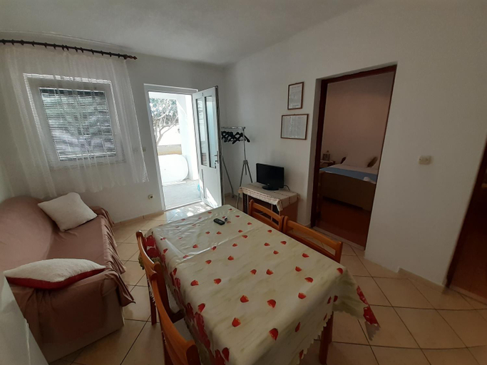 Bedroom 2, Apartments Slavica, Bol