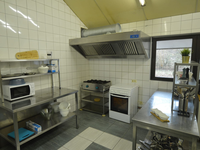 Others 5, Group Escape in Vielsalm, Liège