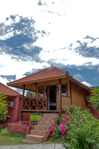 Exterior 8