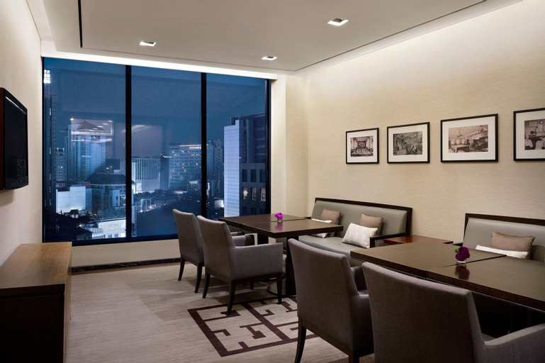 Meeting Room 28