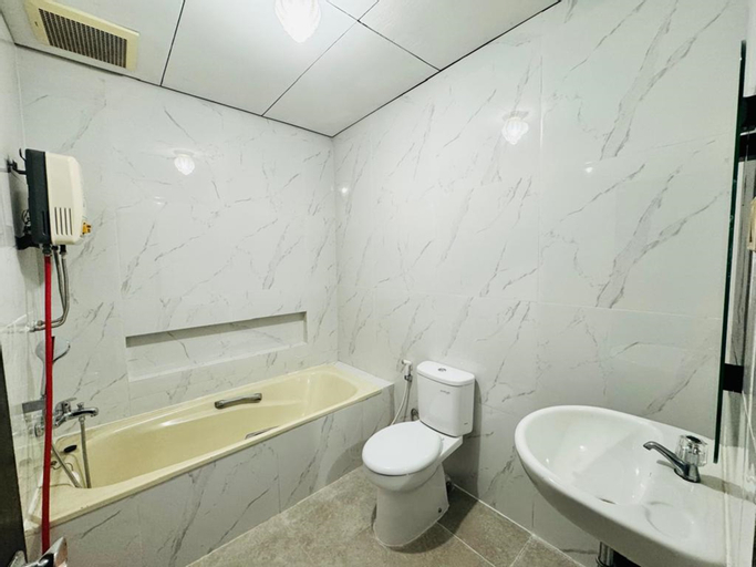 Bathroom 3