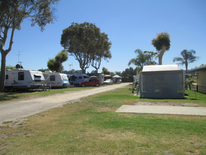 Others 2, Echo Beach Tourist Park, E. Gippsland - Bairnsdale