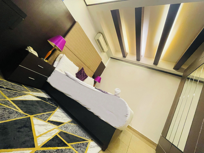 Others 5, Lavender Home, Beirut