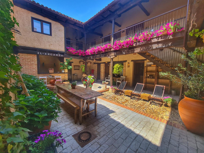 Others 5, Albergue El Encanto, León