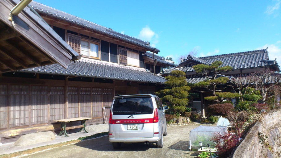 Others 4, B & B Nishimine, Uda