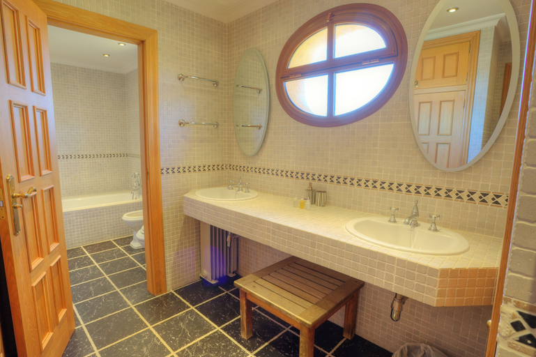 Bathroom 4, Desert Springs Resort, Almería