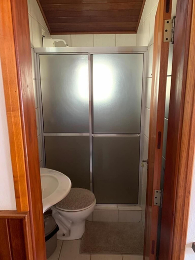 Bathroom 4, Chalés Fonte da Serra, Camanducaia