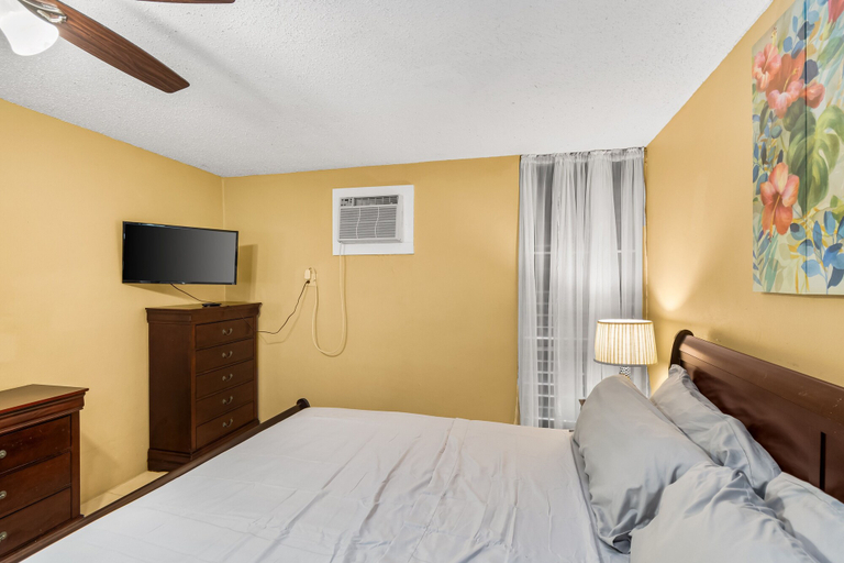 Others 5, A Getaway To A Getaway 1 Bedroom Condo by RedAwning, Sion Farm
