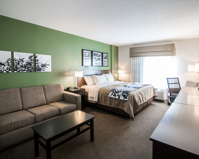 Bedroom 3, Sleep Inn & Suites & Conference Center, Finney