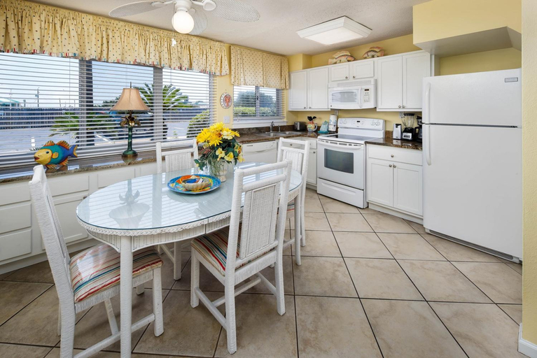 Others 5, 105A - 1BR/1 Bath at Seaspray Condos on Okaloosa Island, Fort Walton Beach, Fl, Okaloosa