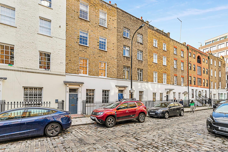 Exterior & Views 2, One-bedroom Abode With A Balcony In Central London, London