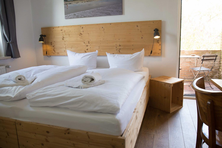 Bedroom 3, Wattlodge, Aurich