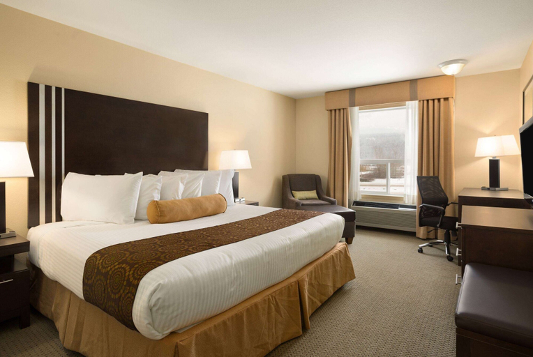 Bedroom 3, Ramada Limited Golden, Columbia-Shuswap