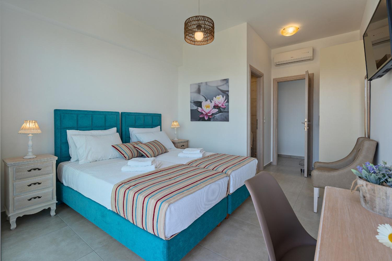 Others 5, Sellia resort, Crete