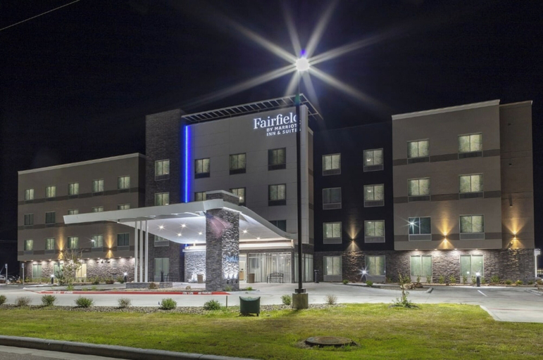 Exterior & Views 2, Fairfield Inn & Suites by Marriott Monahans, Ward