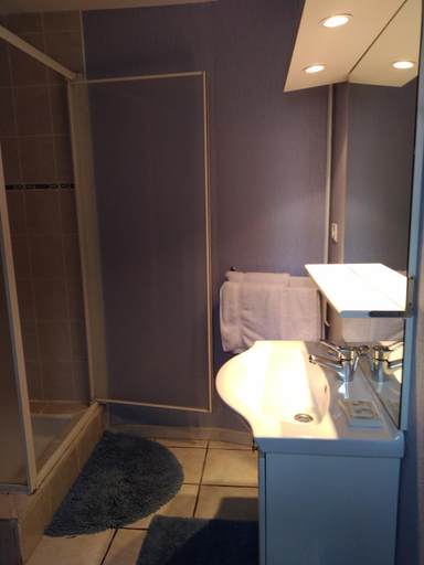 Bathroom, Les lavandes, Aude