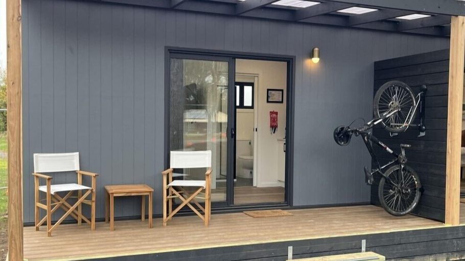 Exterior & Views 2, Creswick Holiday Park, Hepburn - West