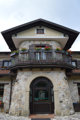 4, Tenuta le Cascine, Salerno