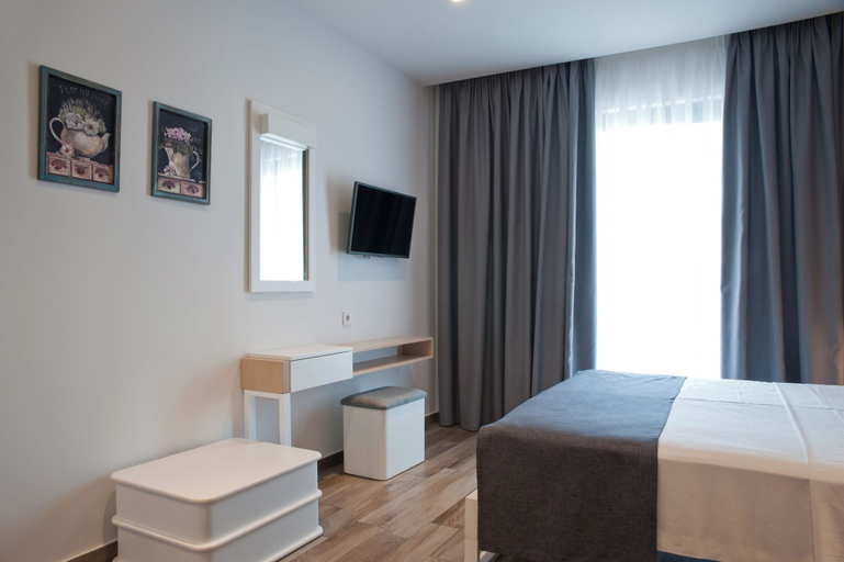 Bedroom 2, studios Chrysalis, Central Macedonia