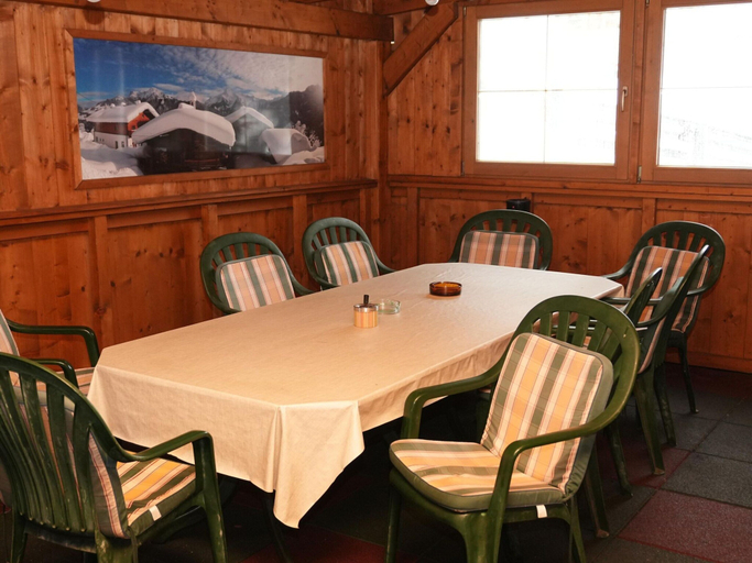 Others 5, Group Holiday Home in Hippach With Dreamy Views, Schwaz