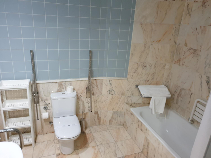 Bathroom 5