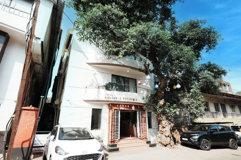 Exterior & Views 2, Hotel Maharaja Residency, Satara