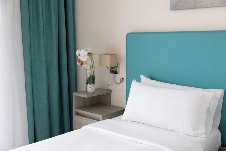 Bedroom 3, Riviera Spa Resort – Adults Only