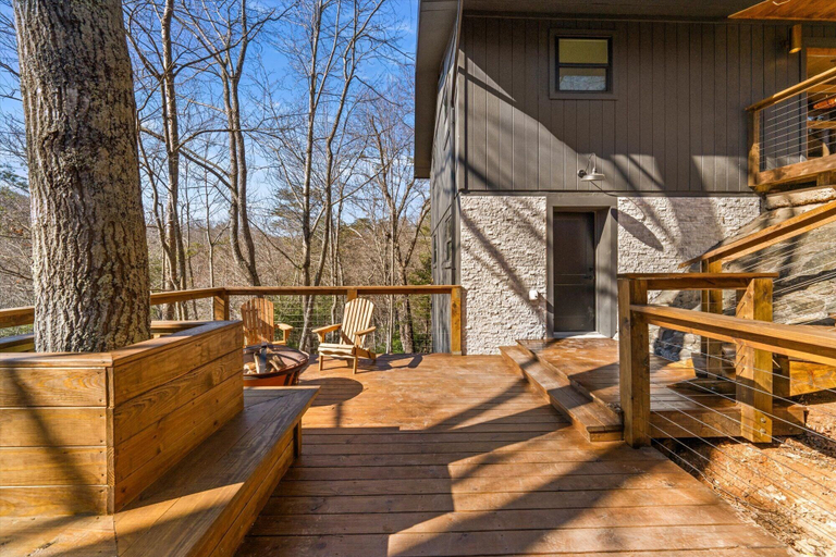 Exterior & Views 2, Modern Cabin w/ Hot Tub & Foliage Views!, Sevier