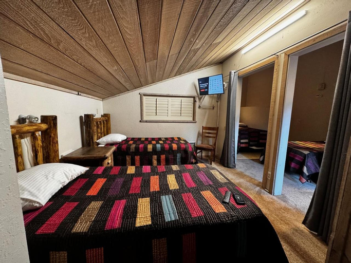 Bedroom 13