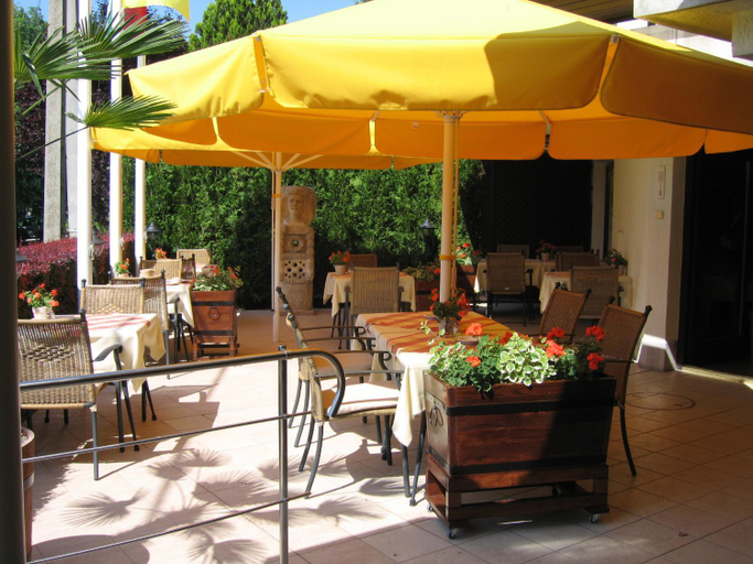 Food & Drinks 5, Hotel Molnar, Budapesti