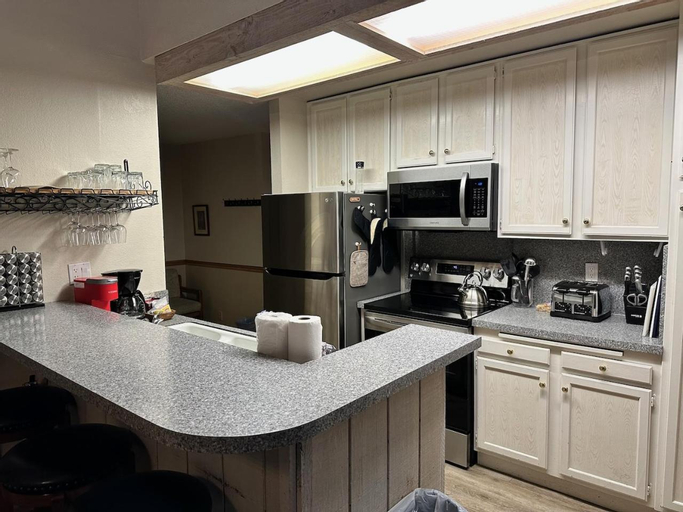 Dining Room 12