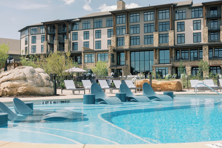 Sport & Beauty 3, Cloudland at McLemore Resort Lookout Mountain, Curio by Hilton, Walker