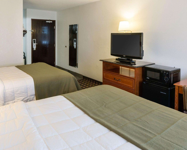 Bedroom 3, Quality Inn Savage - Bloomington West, Scott