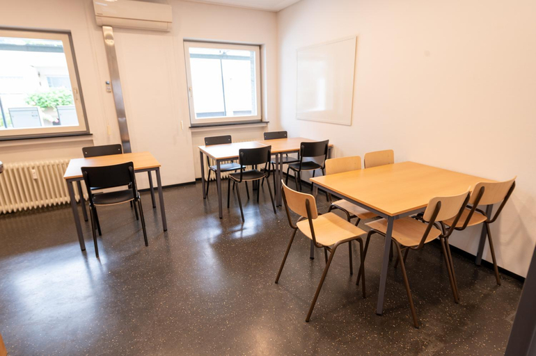 Food & Drinks 3, Stadthaus Seeblick G5 - Hostel, Bodenseekreis