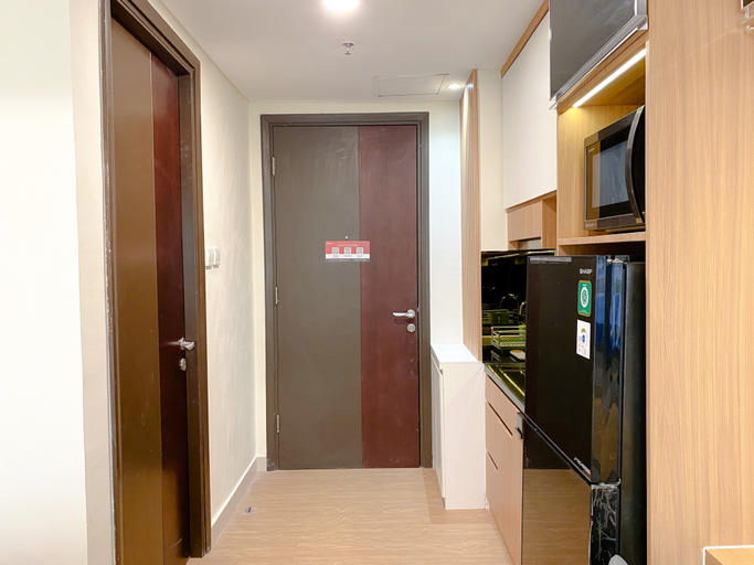 Others 4, Minimalist Look Studio Room Pollux Chadstone Apartment By Travelio, Cikarang