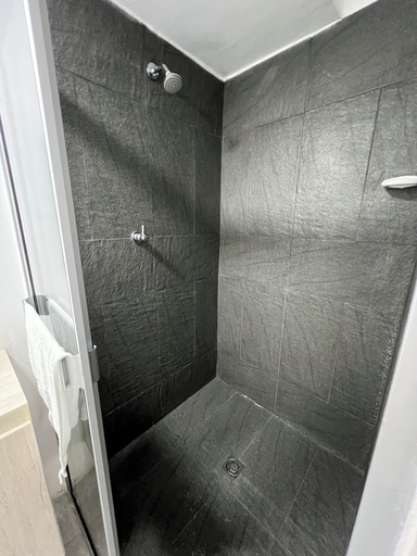 Bathroom 3, APARTAMENTO PARA GRUPOS GRANDES CENTRO, Cartago