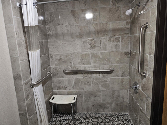 Bathroom 4, Days Inn by Wyndham Ogallala, Keith