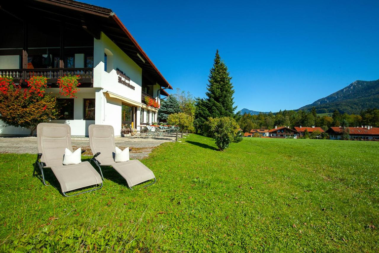 Others 5, Gastehaus Menkenbauer inkl. Chiemgaukarte, Traunstein
