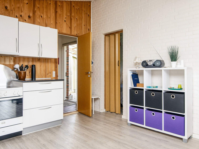 Others 5, Vintage Holiday Home in Struer near Open Field, Struer