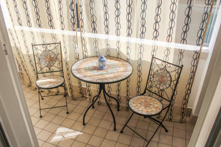 Others 3, Garda Fantasy Apartment - JACUZZI, Brescia