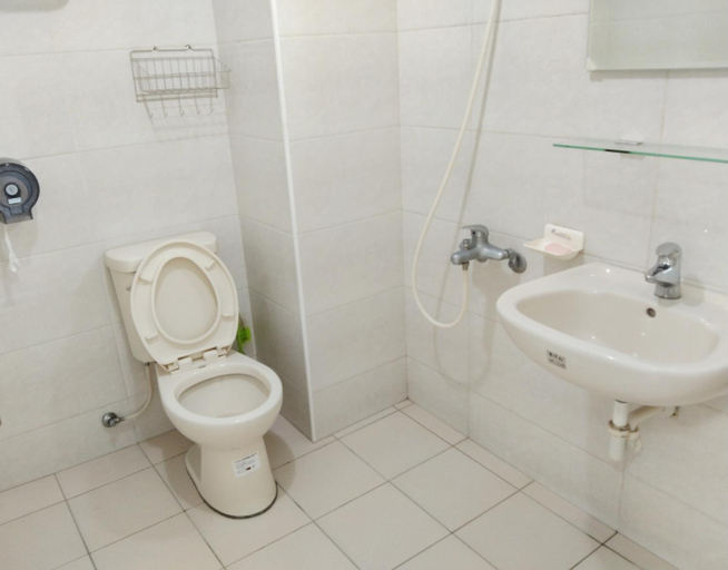 Bathroom 1, Big Dipper Homestay, Changhua